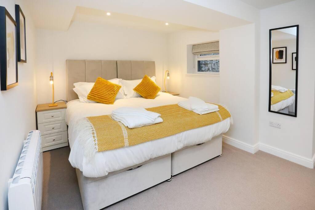 Central Ripon Apartment - View Of The Cathedral! Екстериор снимка